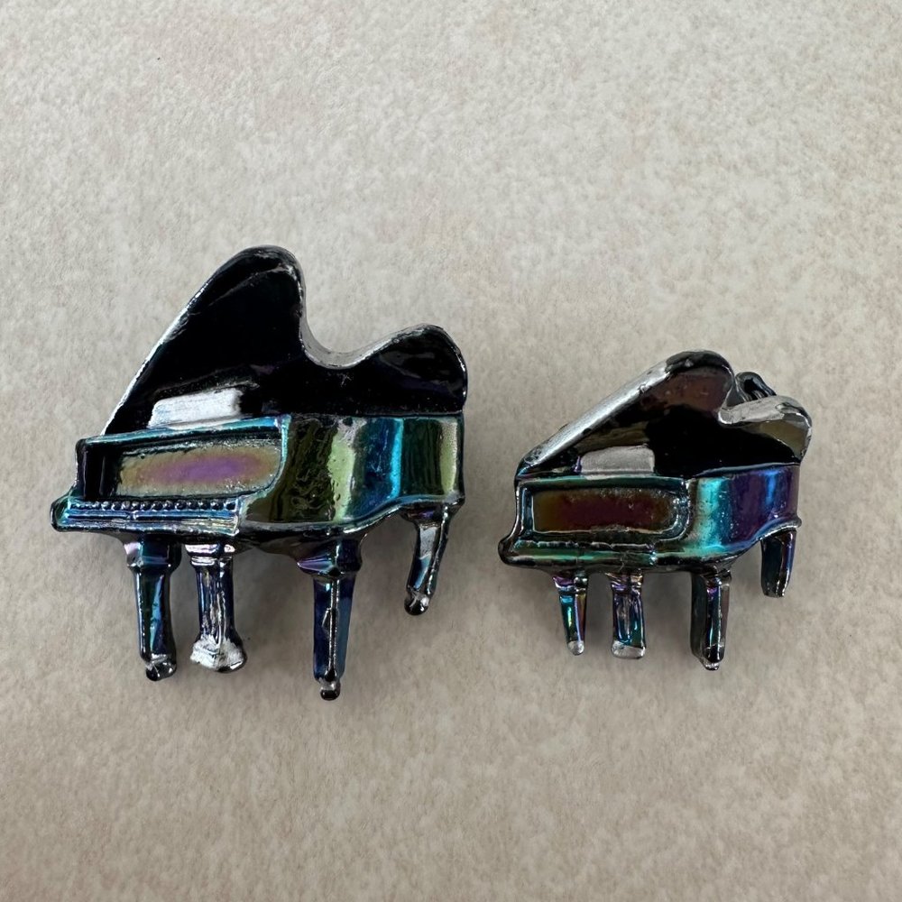 Bundle lot set of 2 blue iridescent grand piano music teacher pins brooches